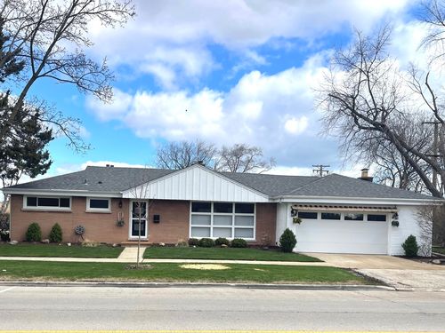 6803 N Keeler Ave, Lincolnwood, IL, 60712-4619 | Card Image