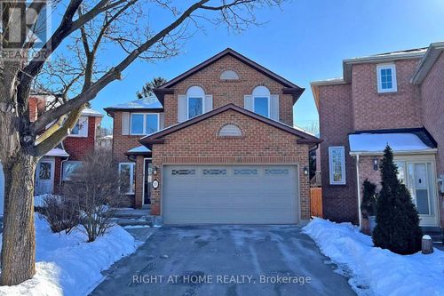 13 Kilbarry Crt, Richmond Hill, ON, L4C6M8 | Card Image