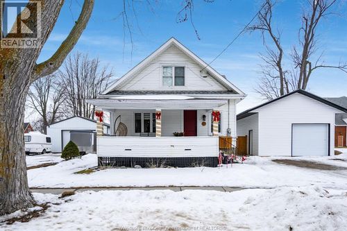 33 Fort St, Tilbury, ON, N0P2L0 | Card Image