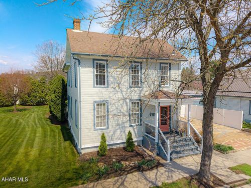 313 E John St, Bedford, PA, 15522-1428 | Card Image