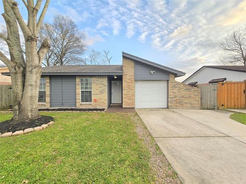 10702 Thorncliff Drive, Humble, TX, 77396 | Card Image