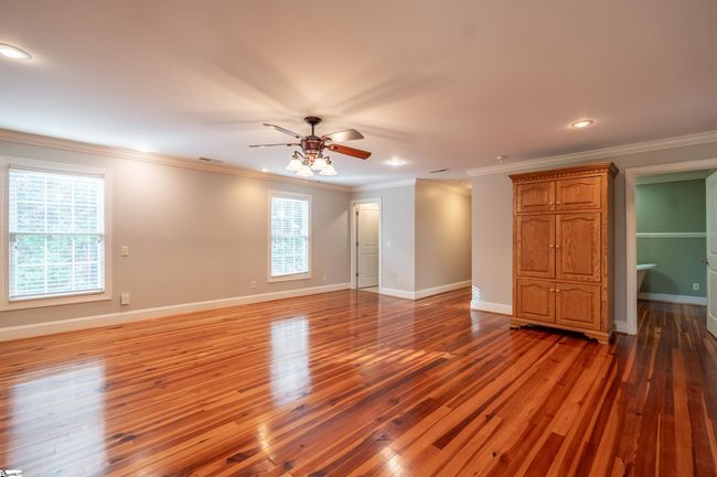 323 Waters Rd, House other with 5 bedrooms, 5 bathrooms and 2 parking in Taylors SC | Image 38