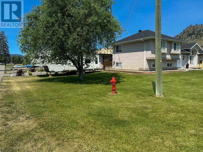 611 Gertrude St, House other with 3 bedrooms, 2 bathrooms and 4 parking in Midway BC | Image 33