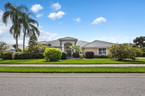 8615 Woodbriar Dr, SARASOTA, FL, 34238-5658 | Card Image