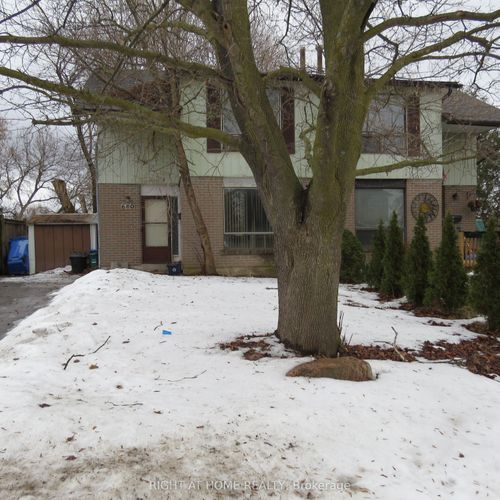 680 Elgin St, Newmarket, ON, L3Y3B4 | Card Image