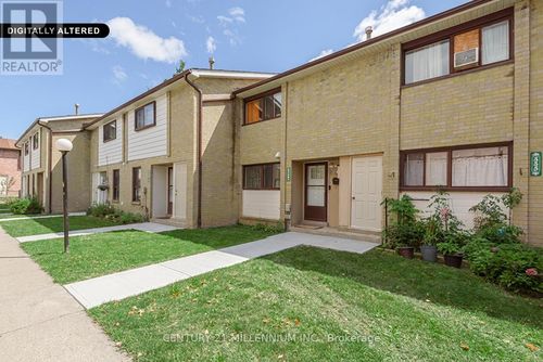 336 Fleetwood Crescent, Brampton (Southgate), ON, L6T2E7 | Card Image