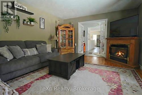 585206 Side Rd, Meaford, ON, N4L1W5 | Card Image