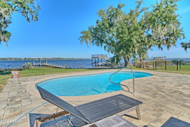 700 E 2 Nd St, House other with 4 bedrooms, 4 bathrooms and null parking in Lynn Haven FL | Image 68