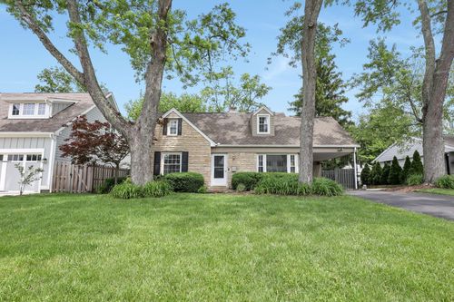 2420 Swansea Rd, Upper Arlington, OH, 43221-1824 | Card Image
