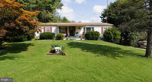 4040 Brownton Rd, FELTON, PA, 17322-7718 | Card Image