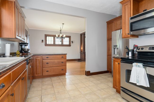 316 Pierce St, House other with 3 bedrooms, 2 bathrooms and 1 parking in Pontiac IL | Image 11