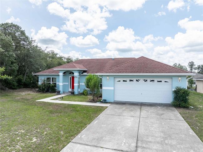 Large driveway | Image 6