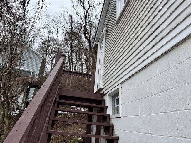 REAR - 14 Dickson Rd, House other with 3 bedrooms, 1 bathrooms and null parking in Sewickley PA | Image 11