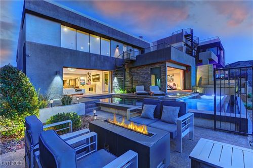 861 Vegas View Dr, Henderson, NV, 89052-5228 | Card Image