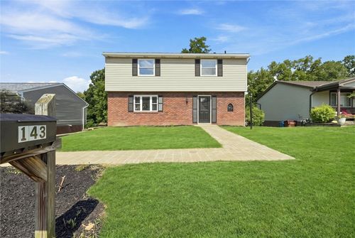 143 Macbeth Dr, Lower Burrell, PA, 15068-2628 | Card Image