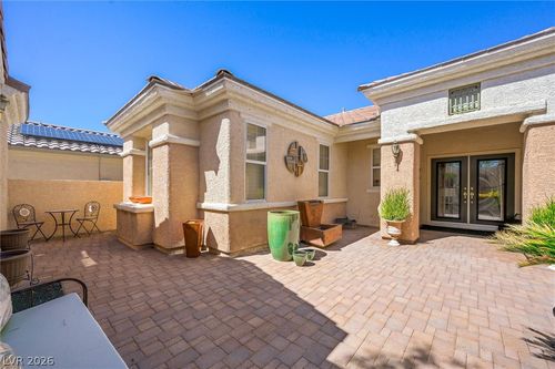 3040 Stratmoor Hills Ave, Henderson, NV, 89052-6923 | Card Image