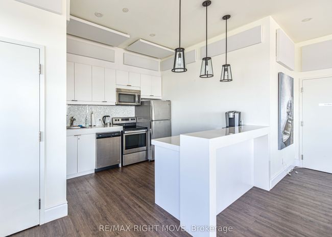 504 - 80 Orchard Point Rd, Home with 1 bedrooms, 2 bathrooms and null parking in Orillia ON | Image 29