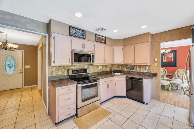5 Debra Dr, Home with 0 bedrooms, 1 bathrooms and null parking in Nesconset NY | Image 12