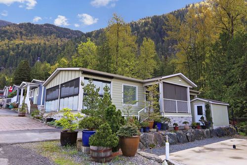 71-53480 Bridal Falls Rd, Rosedale, BC, V0X1X1 | Card Image