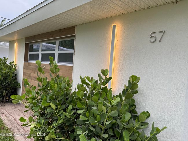 57 Riverview Ln, House other with 3 bedrooms, 2 bathrooms and null parking in Cocoa Beach FL | Image 34