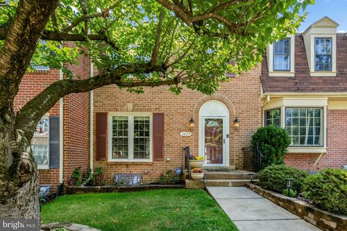 4829 Carriagepark Rd, FAIRFAX, VA, 22032-2360 | Card Image
