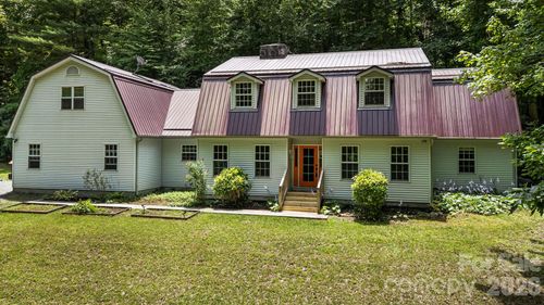 94 Paradise Cove Rd, Penrose, NC, 28766-8800 | Card Image