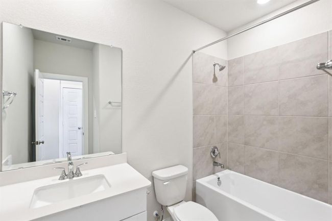 6717 Chinapkin Oak Ln, House other with 3 bedrooms, 2 bathrooms and 2 parking in Conroe TX | Image 20