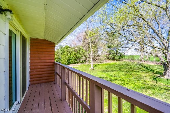 Bedroom 2 Walkout Upper Deck | Image 12