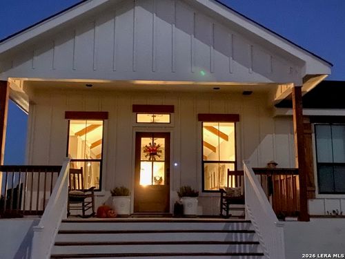 622 County Road 2753, Mico, TX, 78056-5392 | Card Image