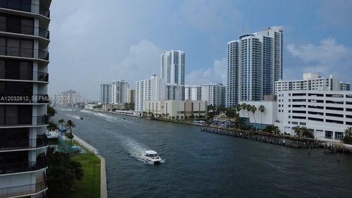 1124-400 Leslie Dr, Hallandale Beach, FL, 33009-2995 | Card Image
