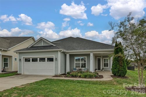 6136 Raven Rock Dr, Denver, NC, 28037-0429 | Card Image