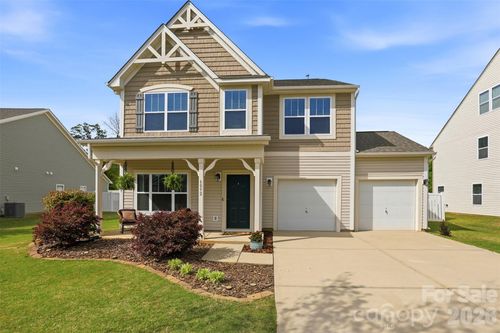 8092 Bryson Rd, Fort Mill, SC, 29707-5513 | Card Image