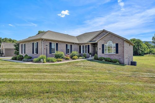 535 Hollymeade Ln, Daleville, VA, 24083-3698 | Card Image