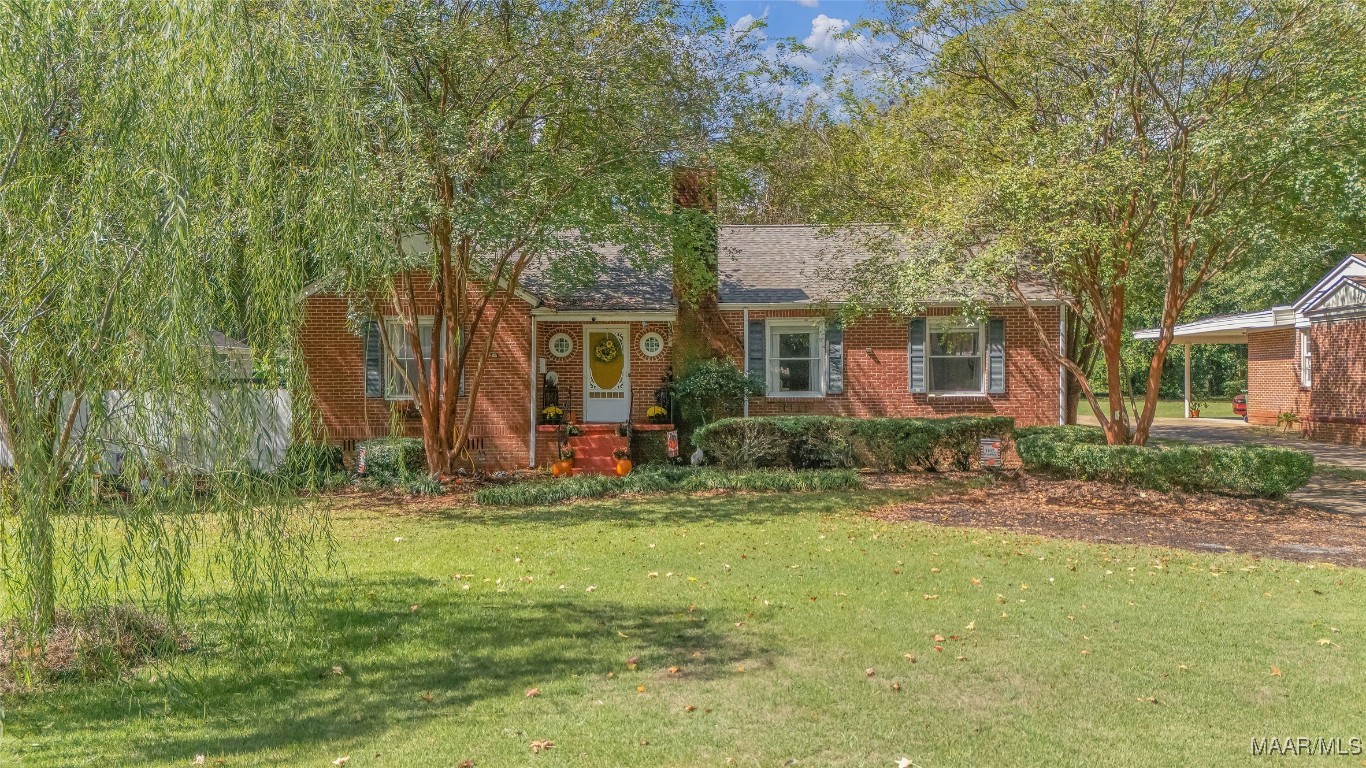 Calhoun Rd, Montgomery, AL 36109