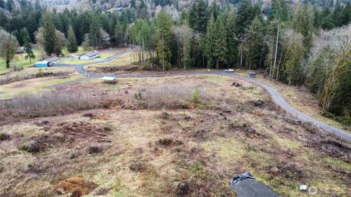 258 Wake Robin, Longview, WA, 98632 | Card Image