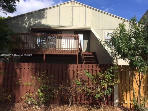 apt-e-17 Crossings Cir, Boynton Beach, FL, 33435-1400 | Card Image