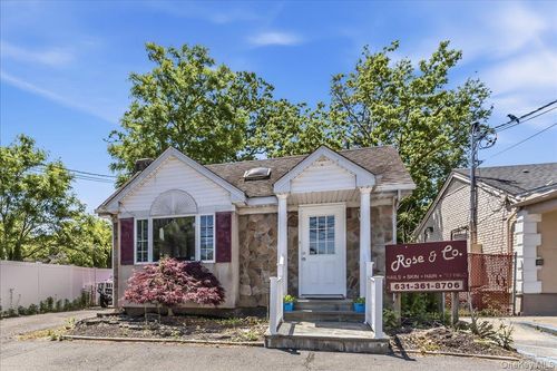 774 Townline Rd, Hauppauge, NY, 11788-2812 | Card Image