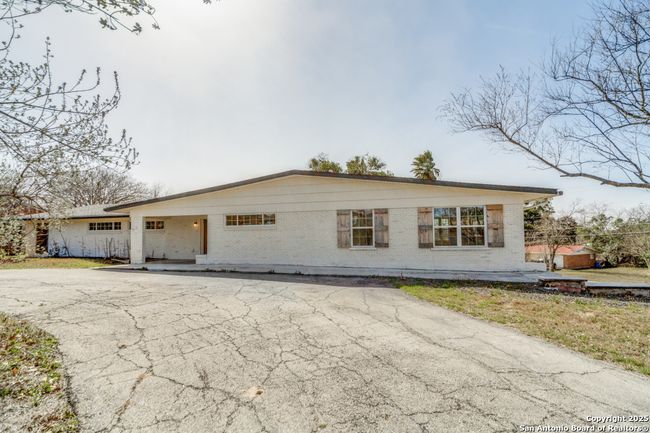 124 Herweck Dr, House other with 4 bedrooms, 3 bathrooms and null parking in Castle Hills TX | Image 45