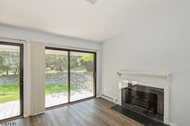 1 - 1 N Slope, Townhouse with 2 bedrooms, 1 bathrooms and null parking in Clinton NJ | Image 10