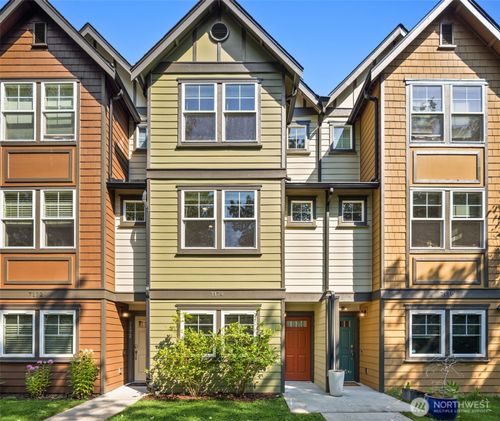 7174 27th Avenue Sw, Seattle, WA, 98106 | Card Image