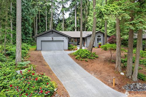 30 Hemlock Ct, Port Townsend, WA, 98368-9446 | Card Image