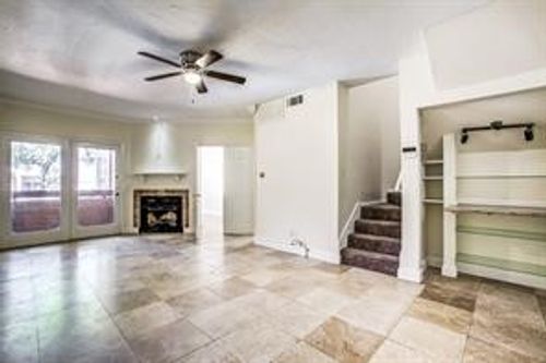 apt-e23-5550 Spring Valley Rd, Dallas, TX, 75254-2406 | Card Image