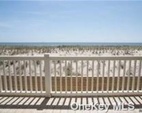 1051 Oceanfront, Long Beach, NY, 11561-1253 | Card Image