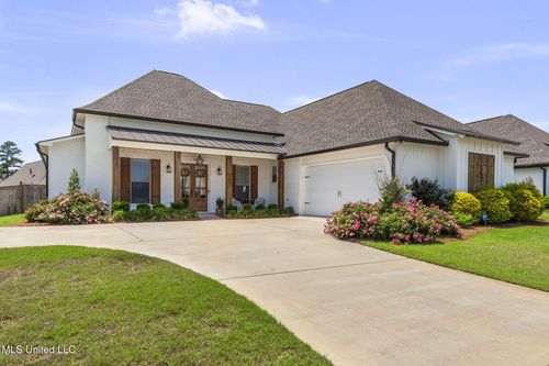 803 White Rock Ln, Brandon, MS, 39047-6802 | Card Image