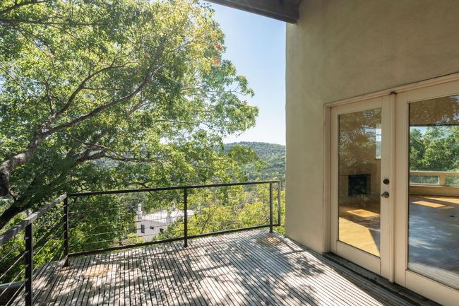 Balcony off living room/Kitchen area. | Image 11