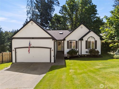 7224 Sunset Ave Ne, Bremerton, WA, 98311-8204 | Card Image
