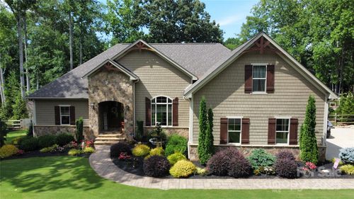 8612 Amandine Way, Terrell, NC, 28682-8755 | Card Image