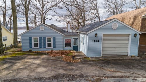 1153 Wall Lake Dr, Delton, MI, 49046-9518 | Card Image