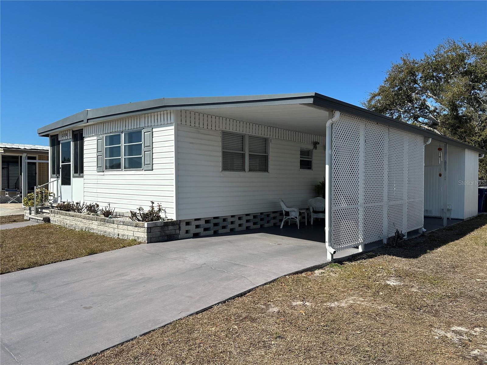 Residential in PALMETTO 3