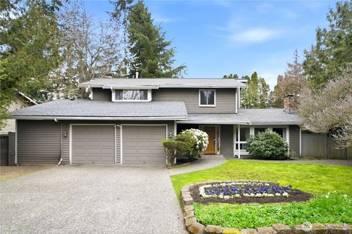 12211 Ne 139th Pl, Kirkland, WA, 98034-2225 | Card Image